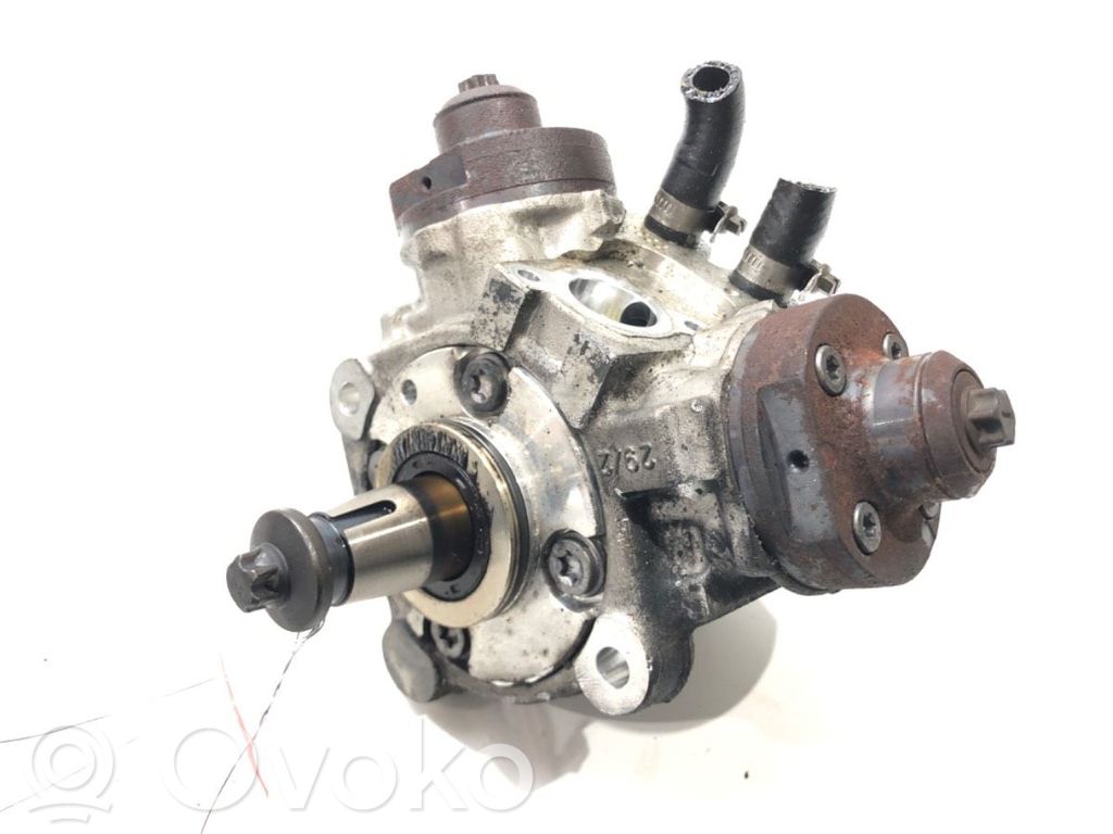 BMW X5 E70 Pompă injecție de înaltă presiune 
