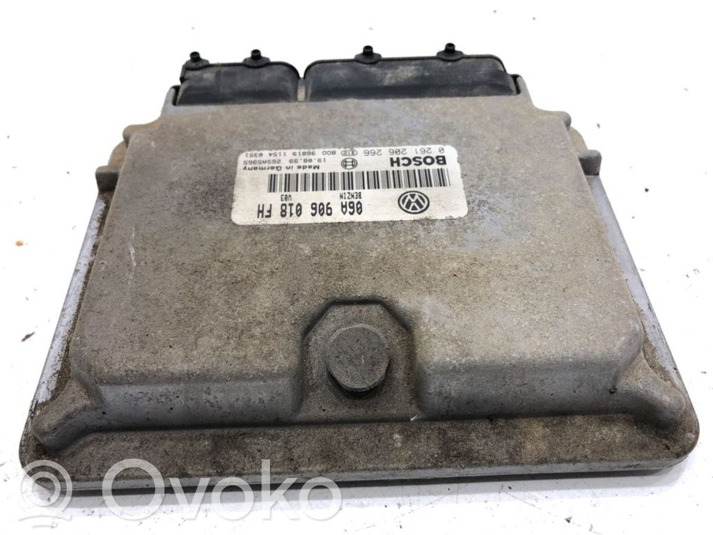 Skoda Octavia Mk1 (1U) Engine control unit/module ECU 
