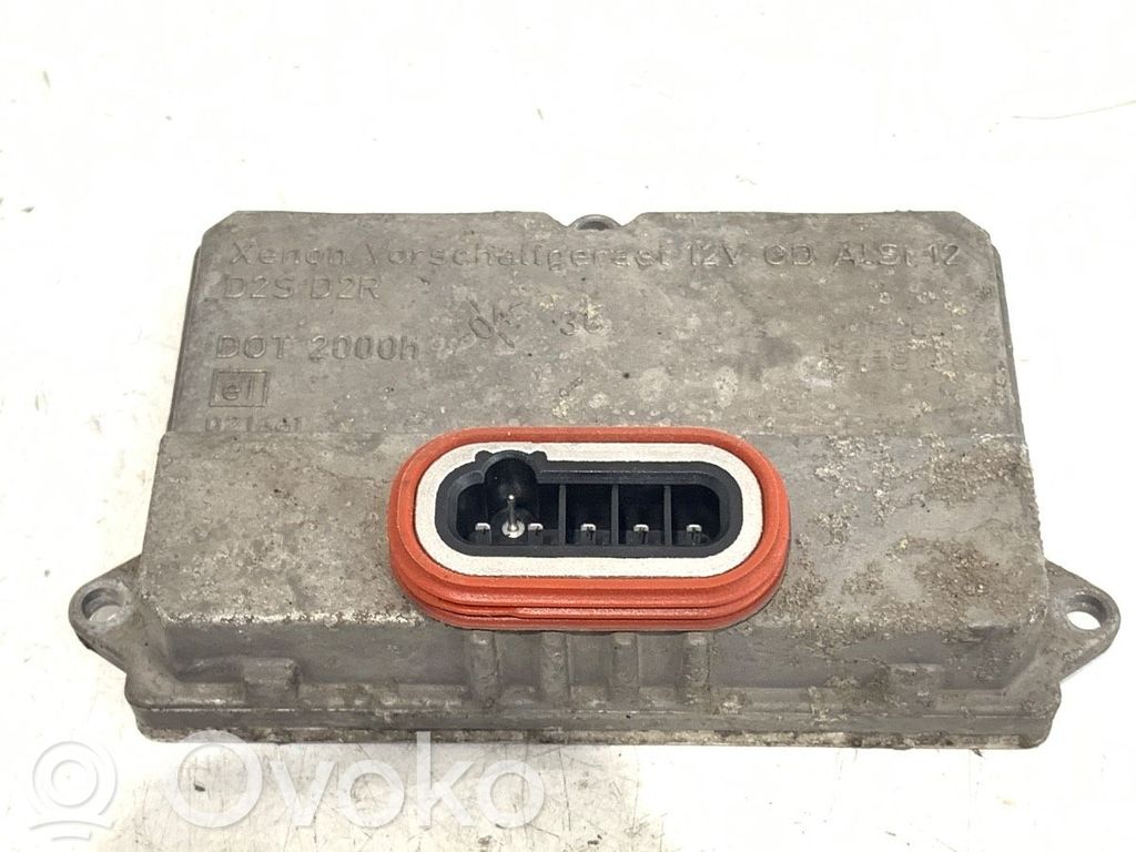 Audi A6 S6 C6 4F Voltage converter/converter module 