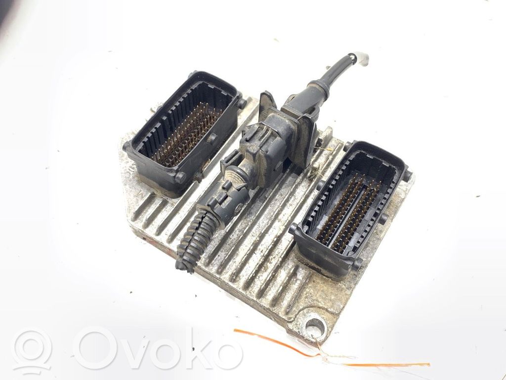 Opel Zafira A Engine control unit/module ECU 