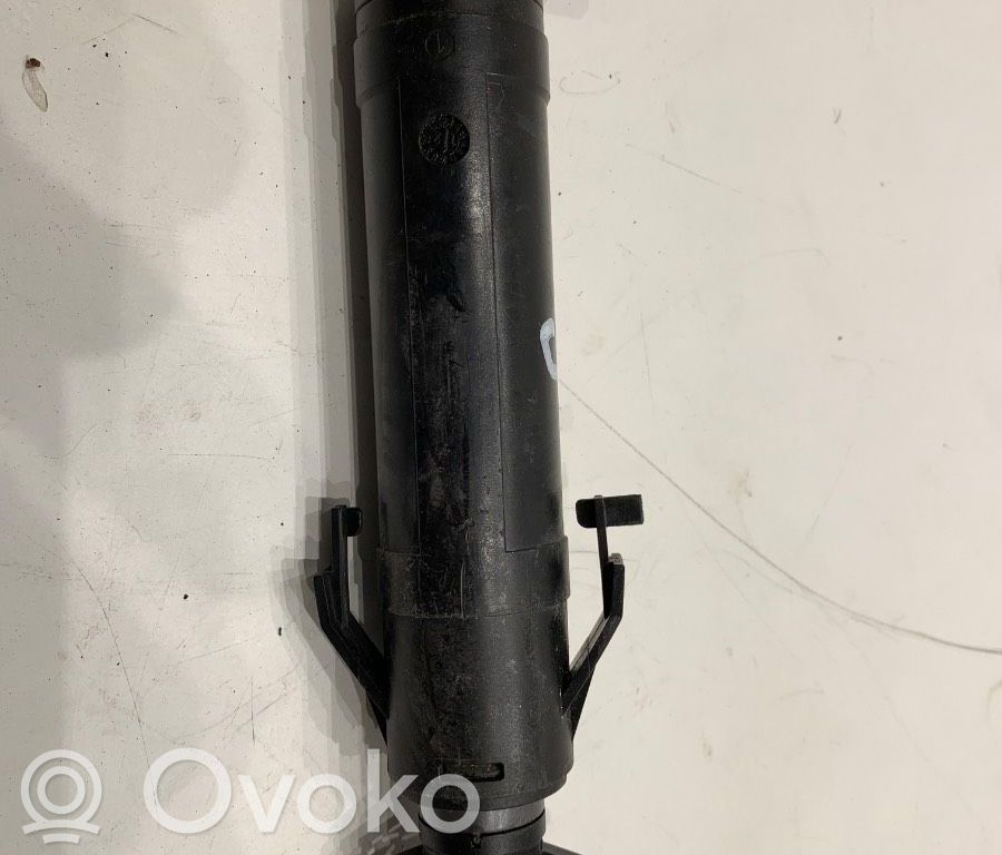 Volkswagen PASSAT B7 Difusor de agua regadora de faro delantero 