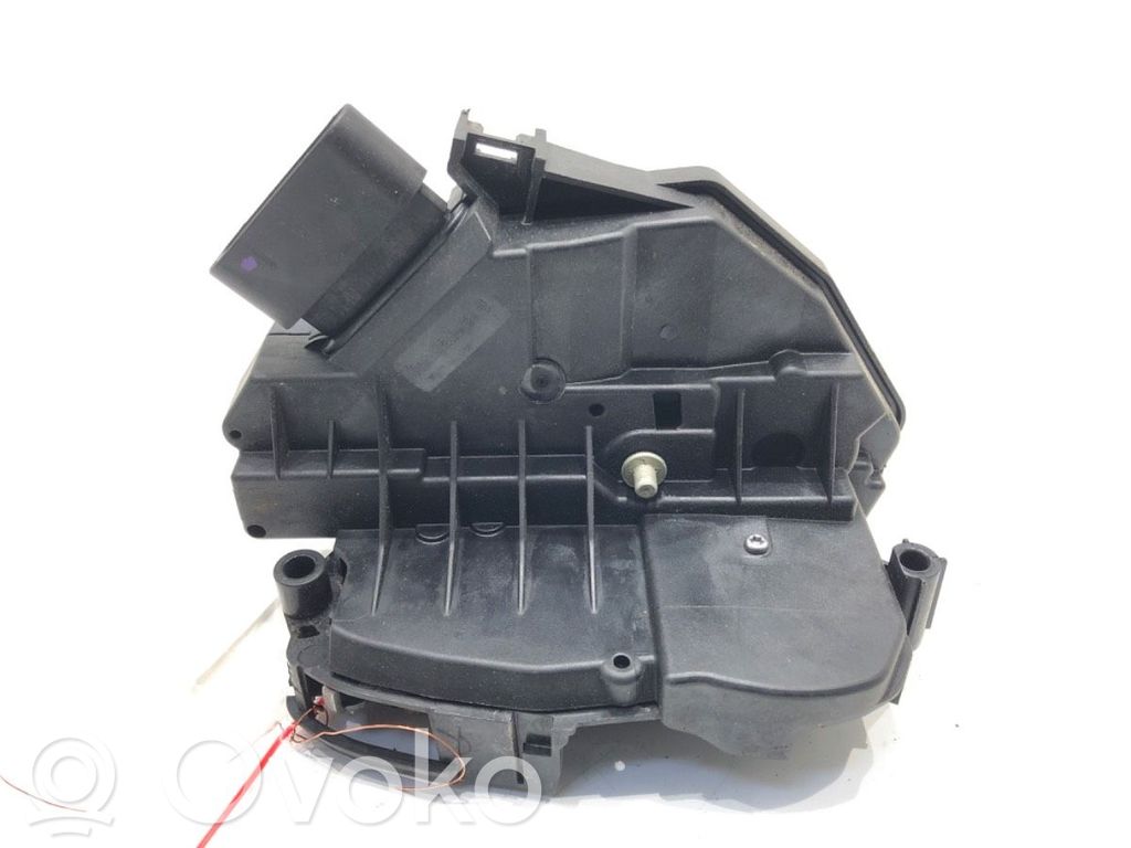 Ford Focus Cerradura de puerta delantera
