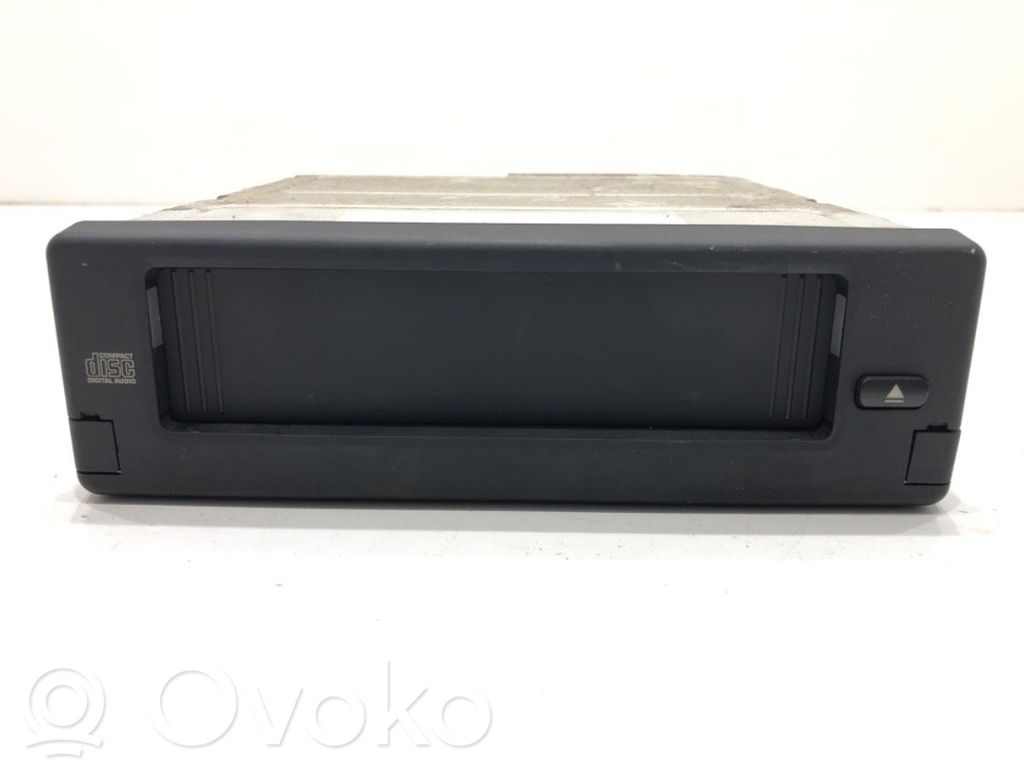 BMW 5 E60 E61 CD / DVD-Wechsler 