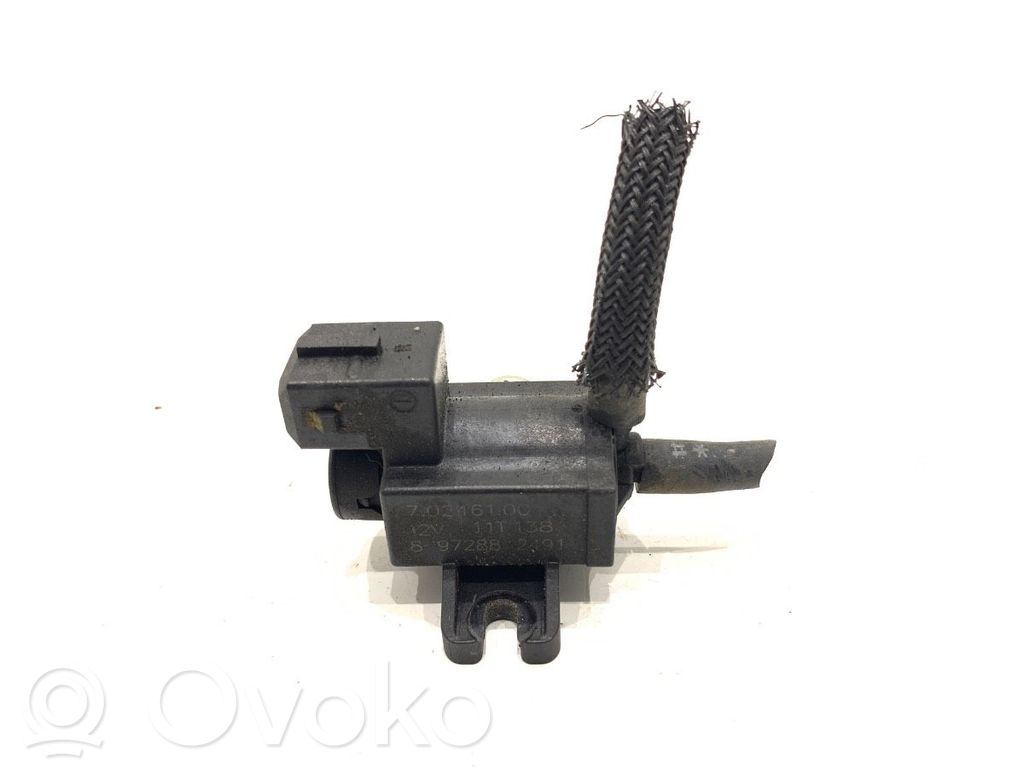 Opel Astra J Régulateur de pression de carburant
