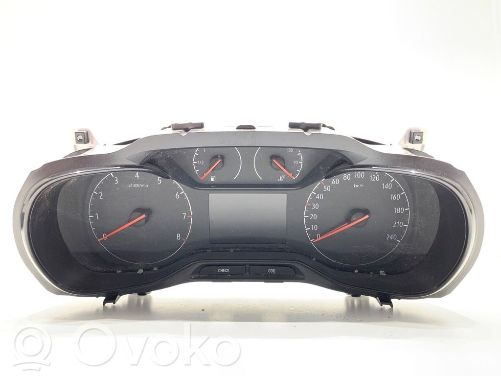 Opel Combo E Speedometer (instrument cluster) 