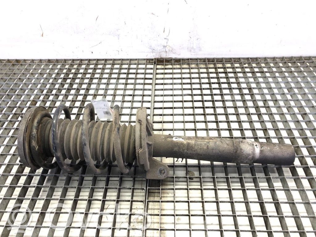 BMW 7 E65 E66 Etuiskunvaimennin 
