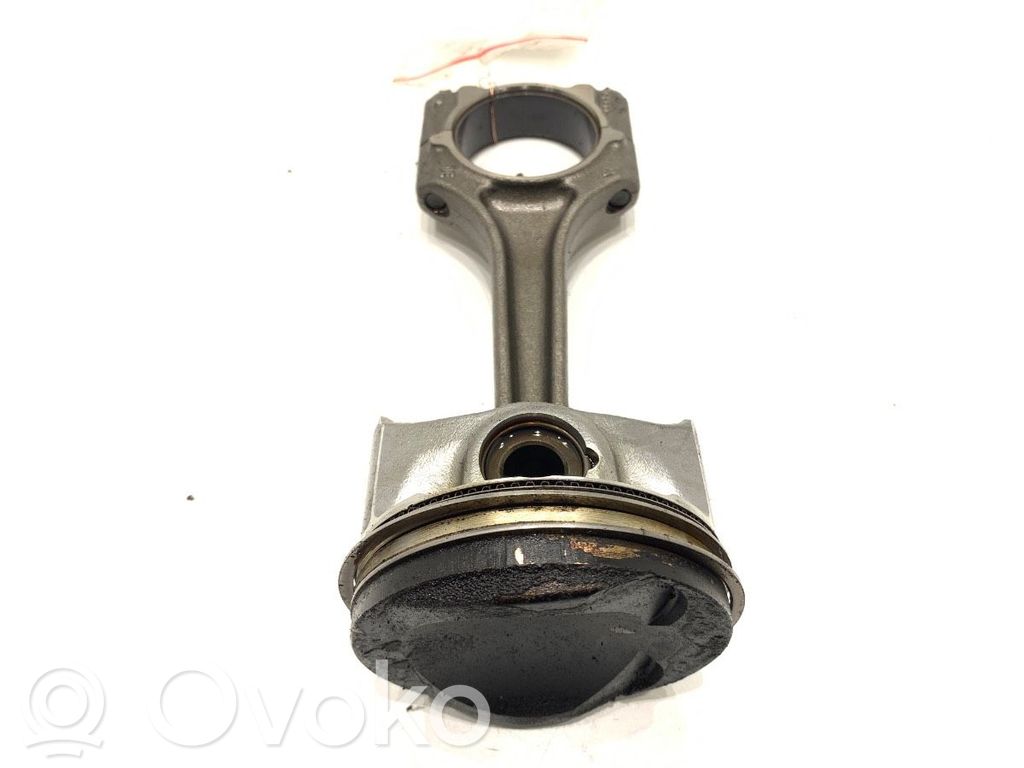 Piston avec bielle   CJE