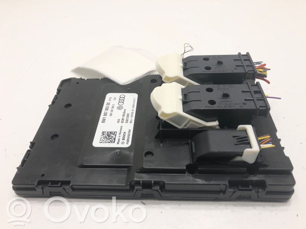Audi A4 S4 B9 8W Muut ohjainlaitteet/moduulit 