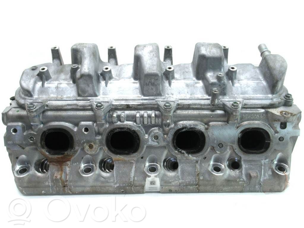 Chevrolet Corvette Engine head 