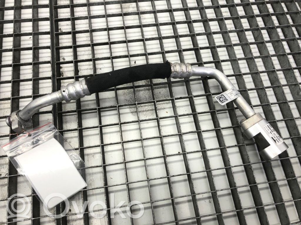 Audi A7 S7 4K8 Ilmastointilaitteen putki (A/C)
