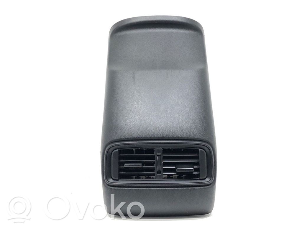 Grilă ventilație spate