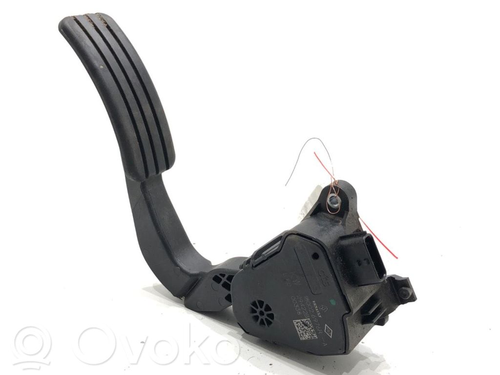 Renault Express Accelerator throttle pedal 