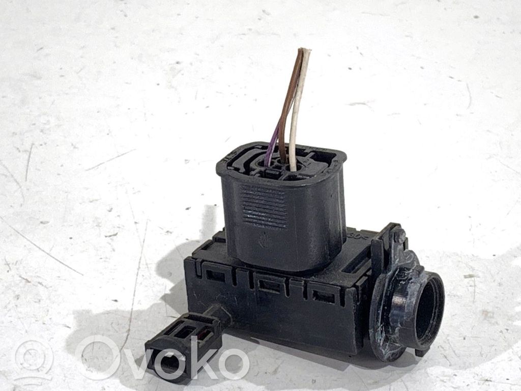 Interior temperature sensor   4G0907658B