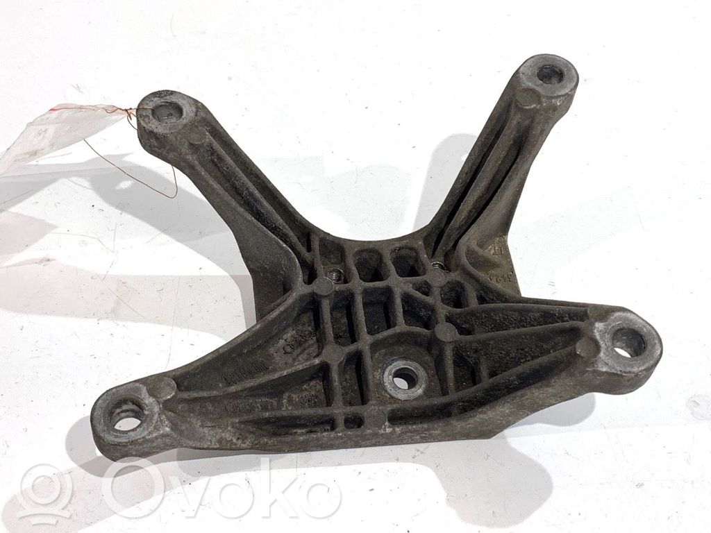Audi A4 S4 B9 Supporto della scatola del cambio 