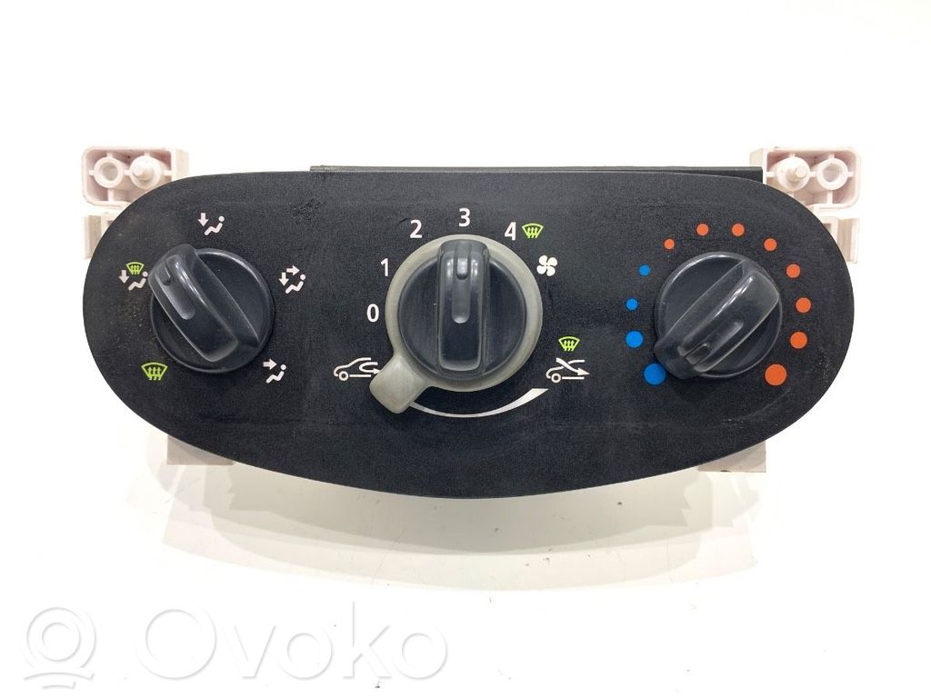 Dacia Sandero Interior fan control switch 