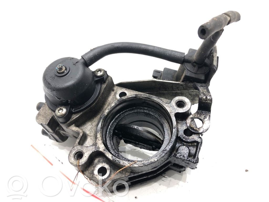Opel Corsa D Moottorin sulkuventtiili 