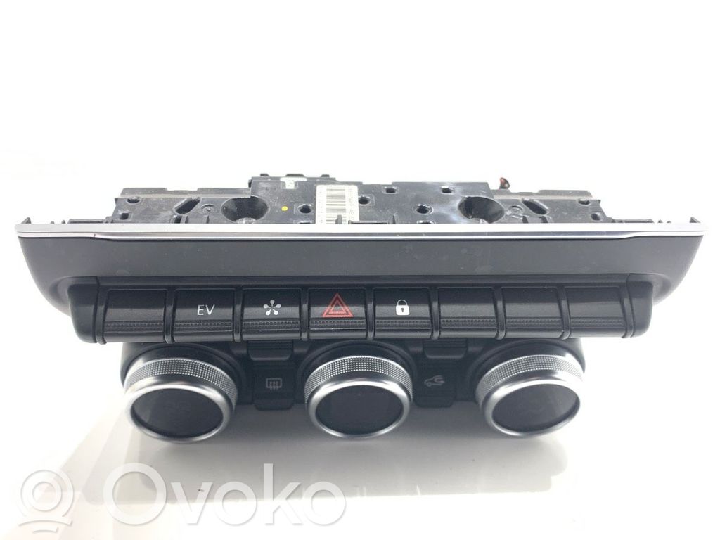 Renault Clio V Interior fan control switch 