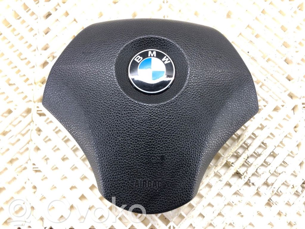 BMW 5 E60 E61 Vairo oro pagalvė 