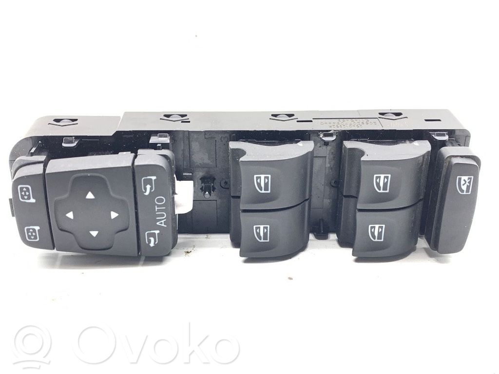 Renault Scenic IV - Grand scenic IV Electric window control switch 