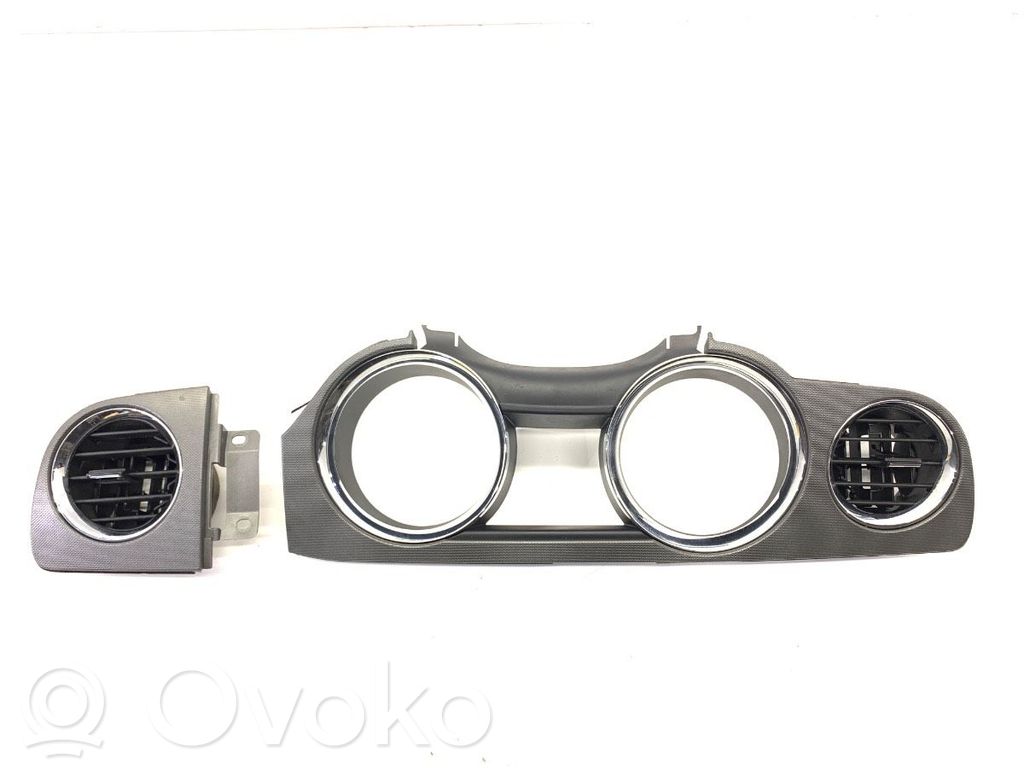 Ford Mustang V Moldura del panel 