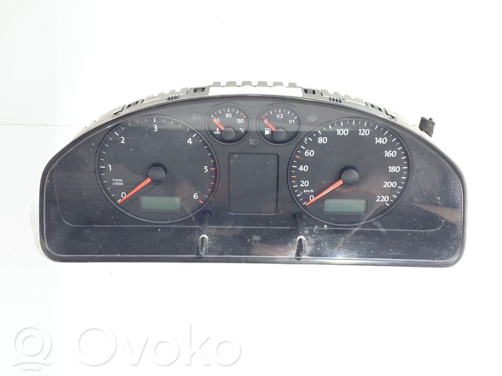 Volkswagen Transporter - Caravelle T5 Tachimetro (quadro strumenti)
