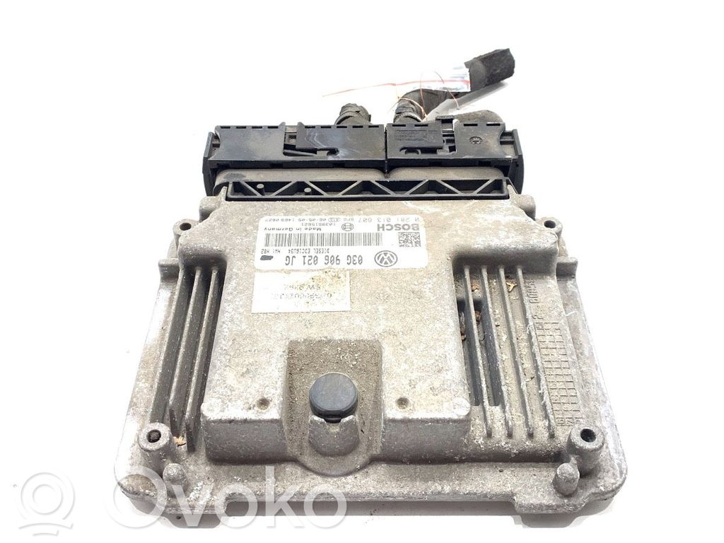 Volkswagen Golf V Engine control unit/module ECU 
