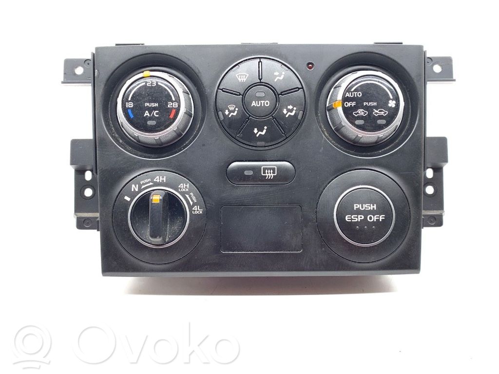 Suzuki Grand Vitara II Przełącznik / Włącznik nawiewu dmuchawy 