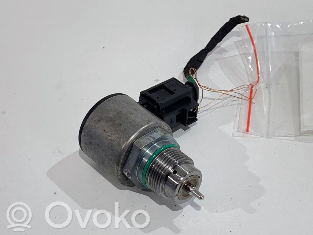 Skoda Octavia Mk3 (5E) Régulateur de pression de carburant 