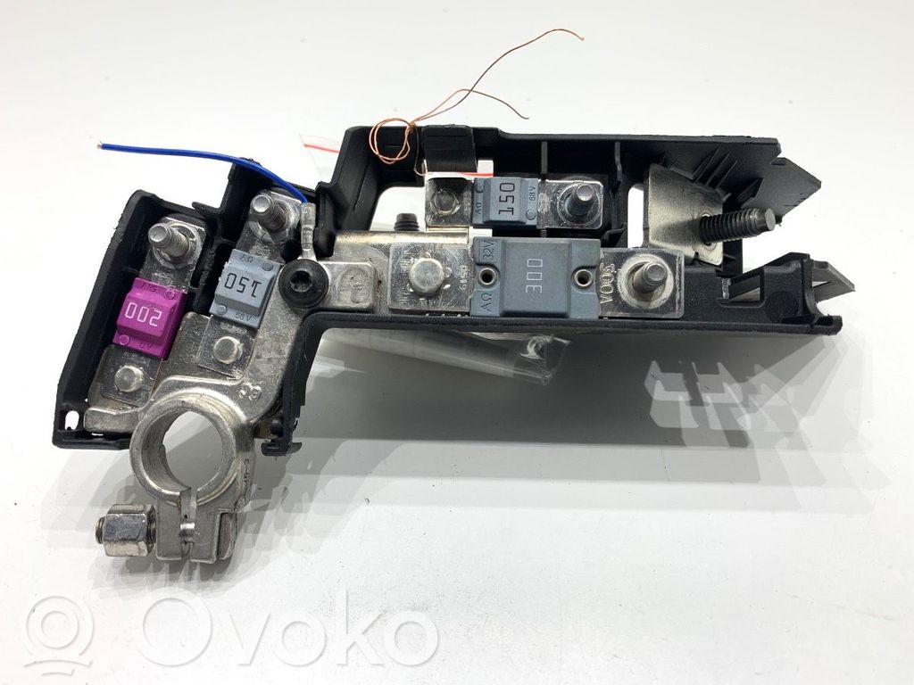 Pluskaapeli (akku)   4N0915459A