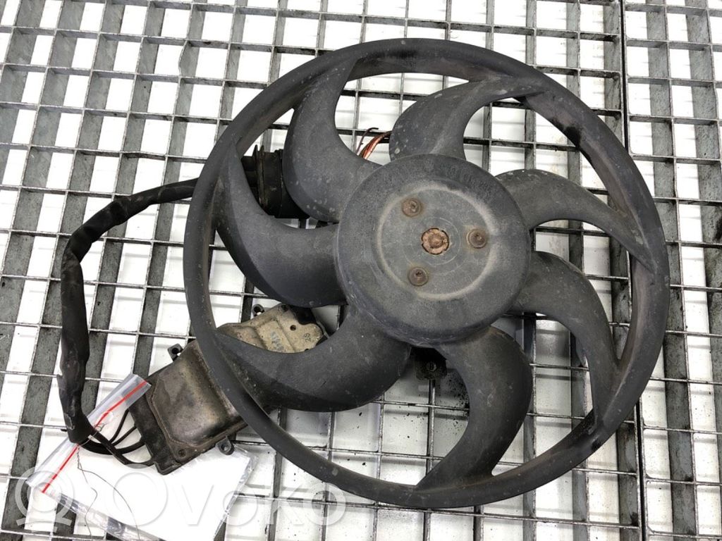 Volkswagen Touareg I Set ventola 