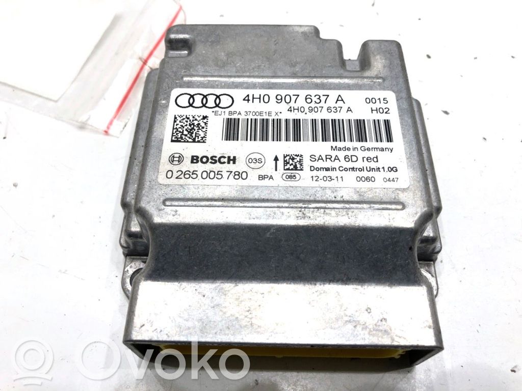 Audi A8 S8 D4 4H Airbag deployment crash/impact sensor 