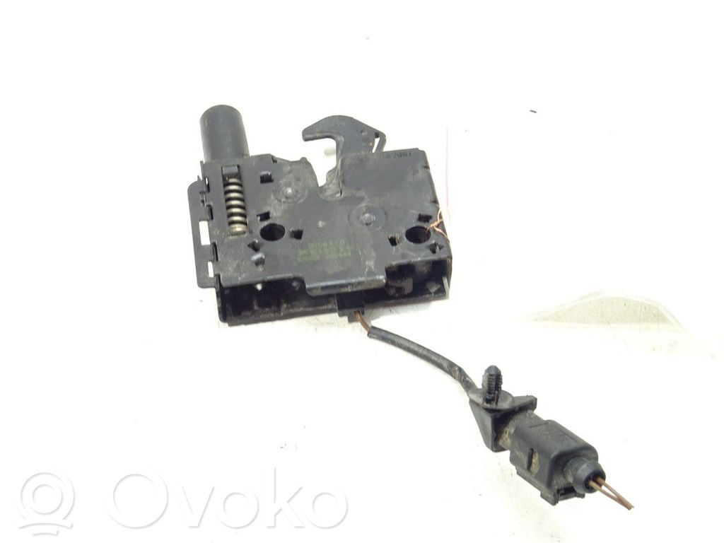 Skoda Superb B8 (3V) Engine bonnet/hood lock/catch 