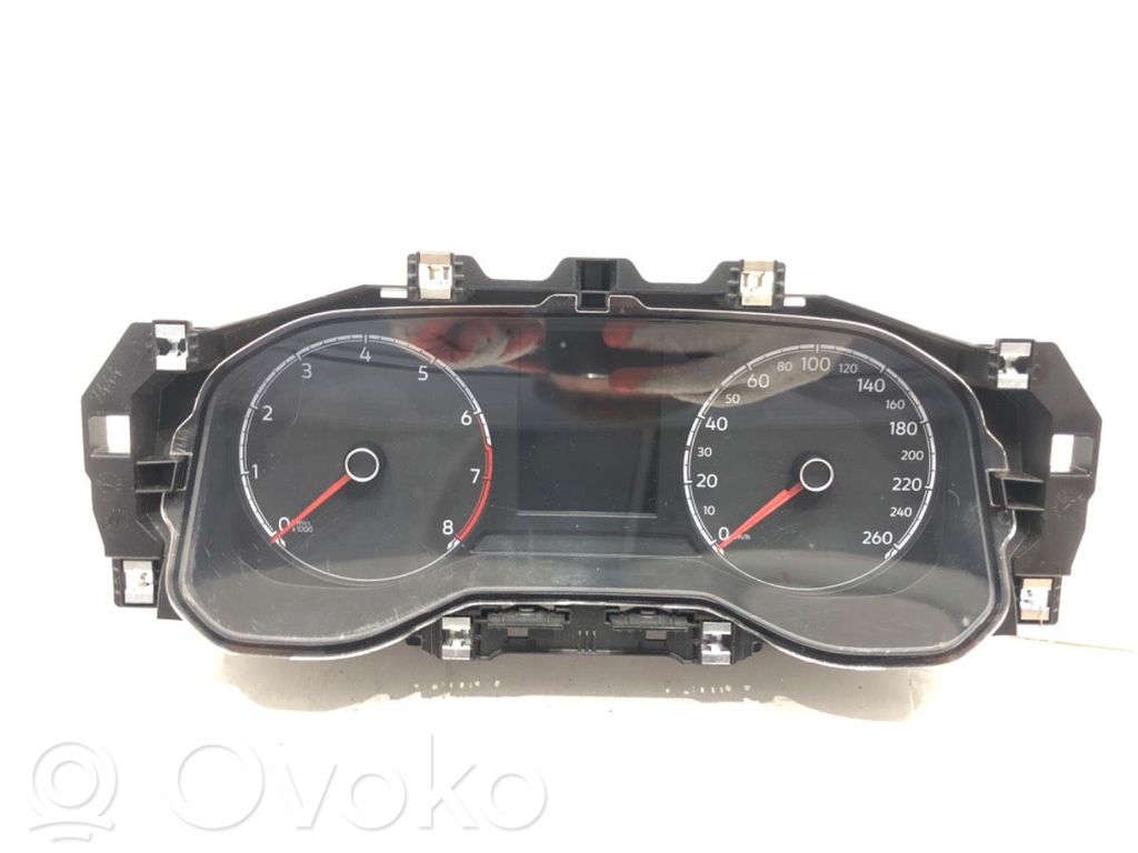 Volkswagen Polo VI Nopeusmittari (mittaristo) 