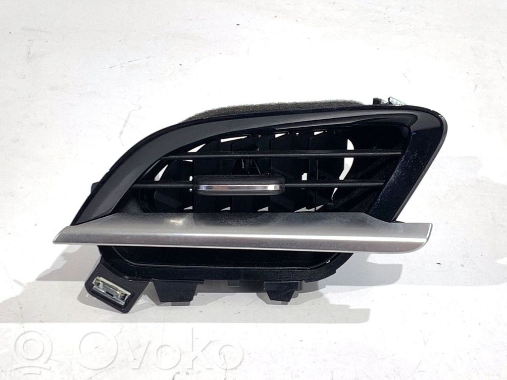 Opel Corsa F Grilă ventilație spate 
