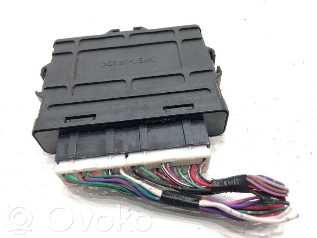 Unidad de control/módulo de la caja de cambios   8631B575