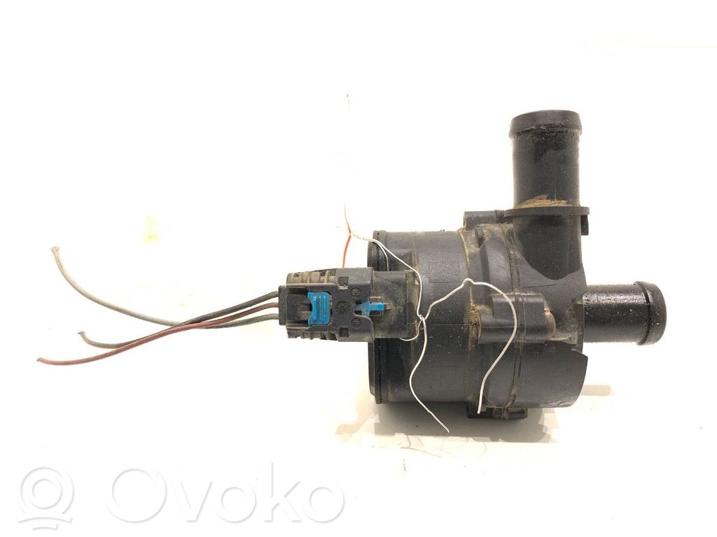 Opel Movano B Öljynsuodattimen kannake 