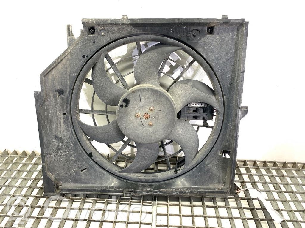 BMW 3 E46 Ventilatoru komplekts 