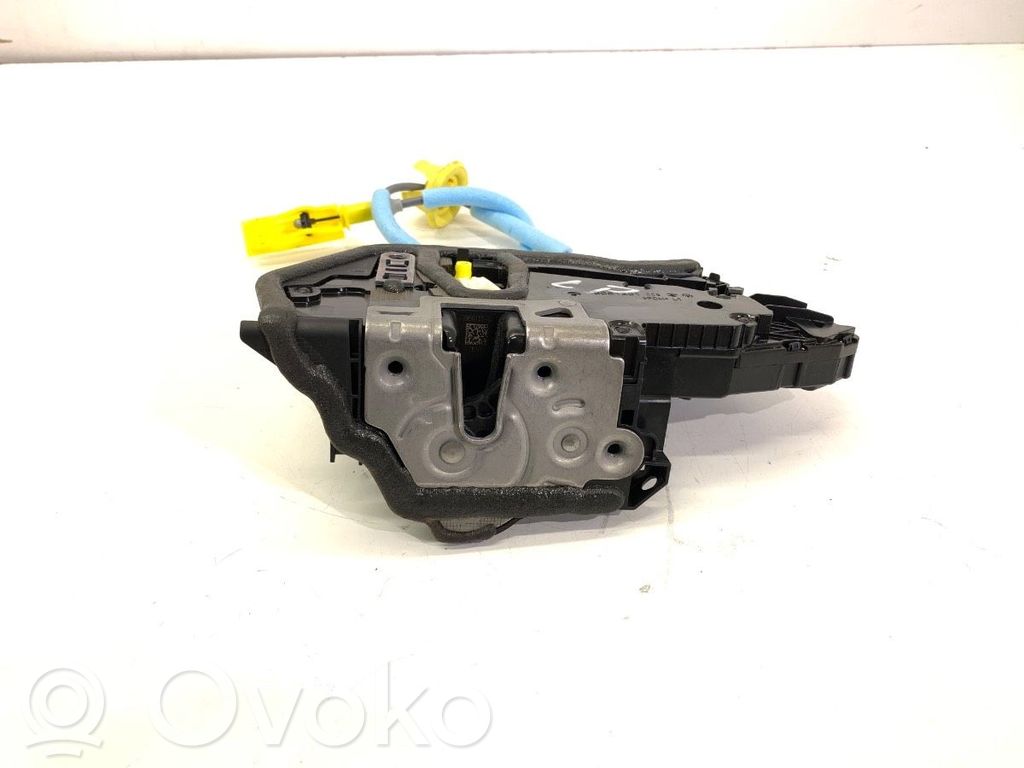 BMW 2 F44 Etuoven lukko 