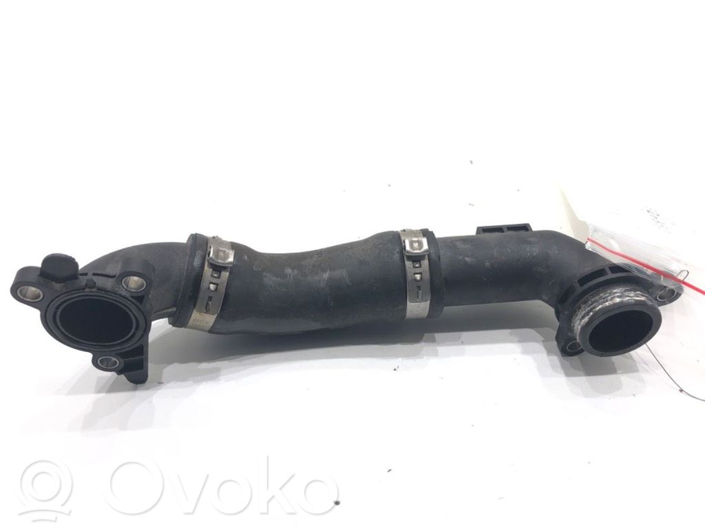 BMW 2 F44 Conductă/furtun lichid de răcire motor 
