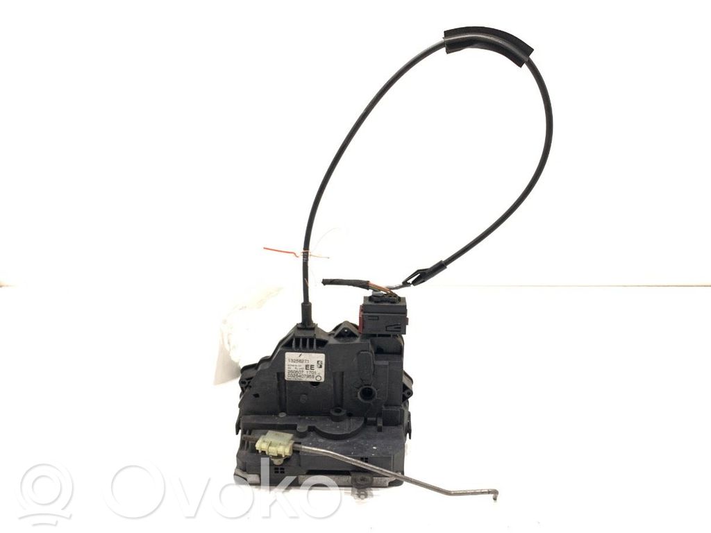 Opel Corsa D Serratura portiera anteriore 