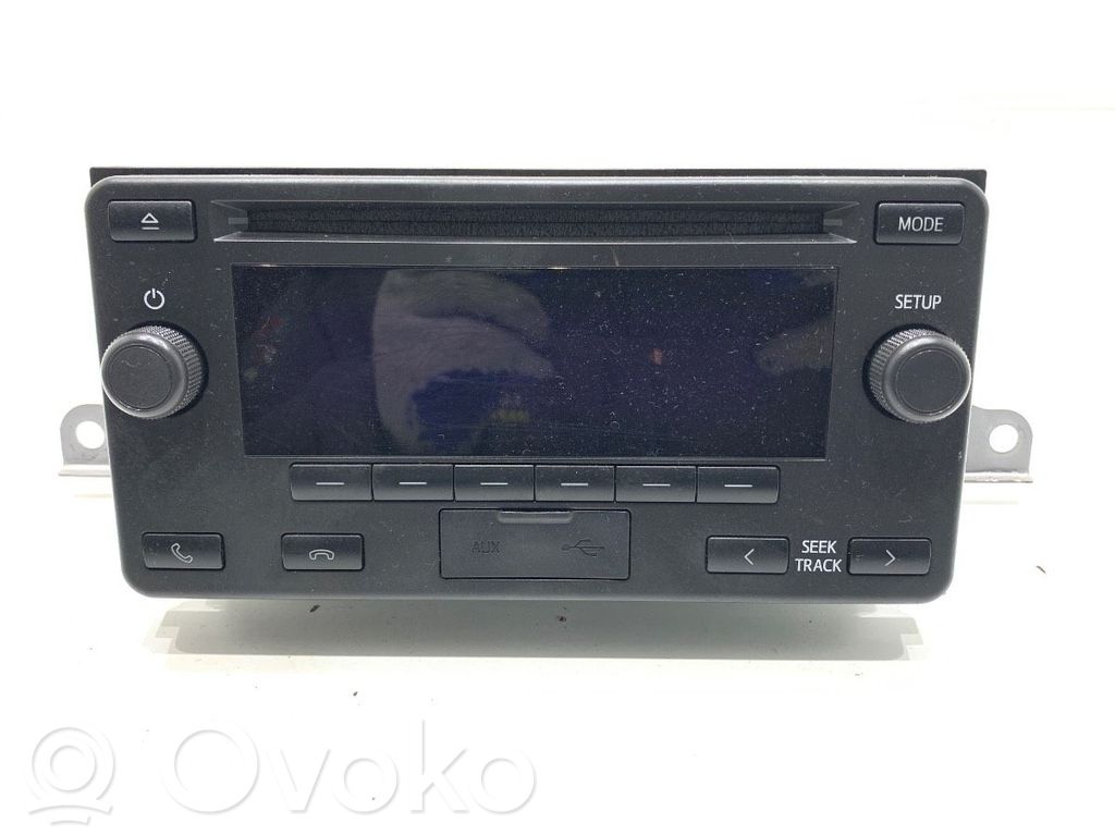 Toyota Yaris Unidad delantera de radio/CD/DVD/GPS 