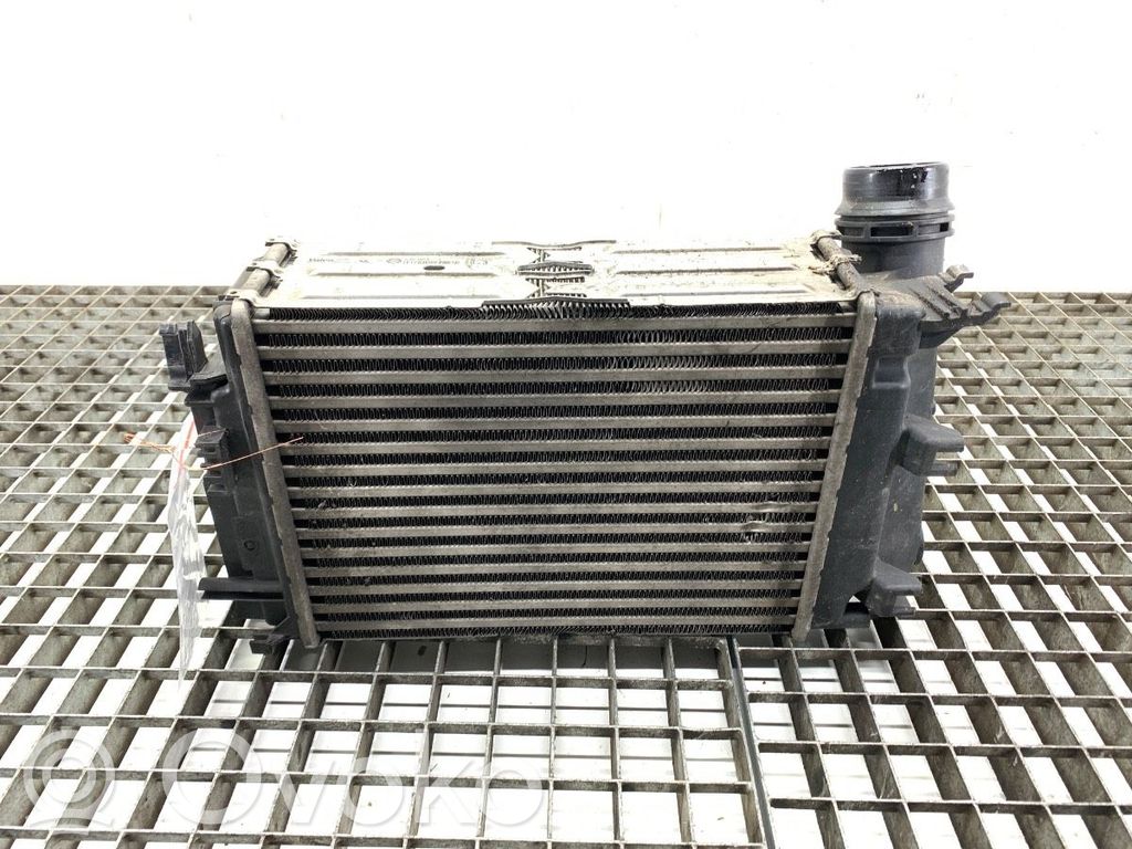 Nissan Qashqai Interkūlerio radiatorius 