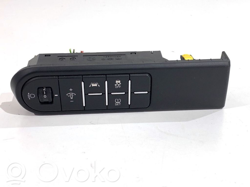 KIA Ceed Headlight level height control switch 