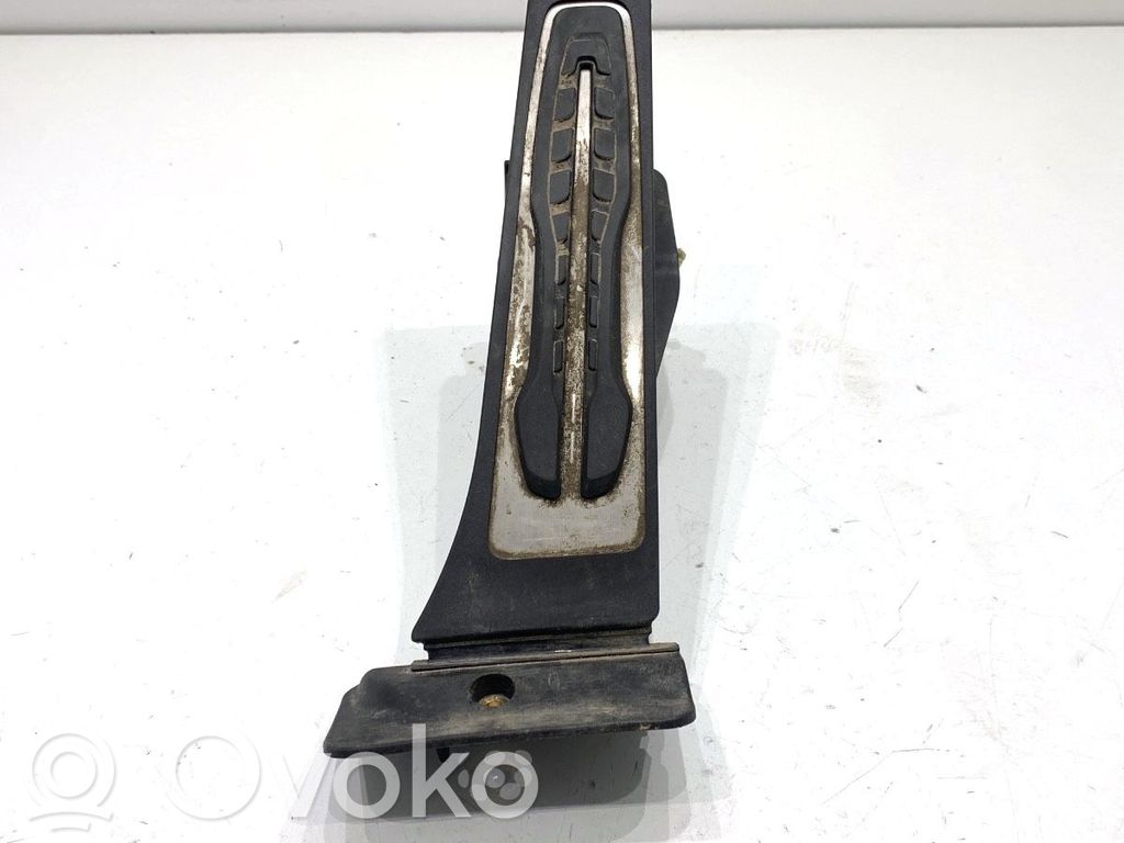 BMW 5 G30 G31 G38 Akceleratoriaus pedalas 