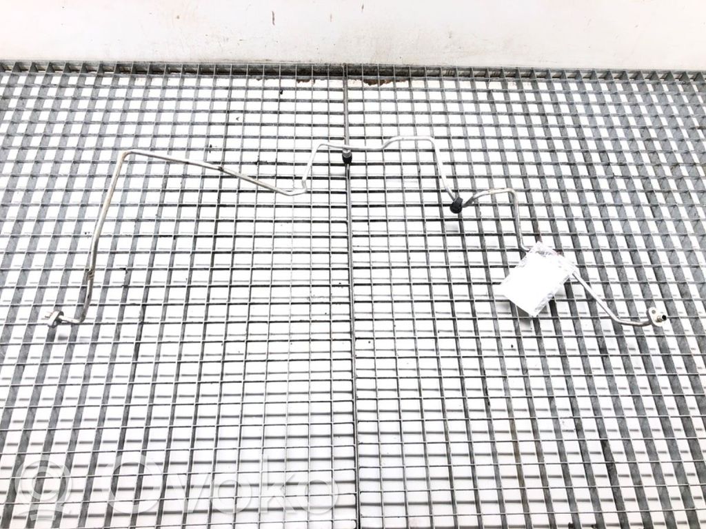 Renault Clio III Ilmastointilaitteen putki (A/C) 