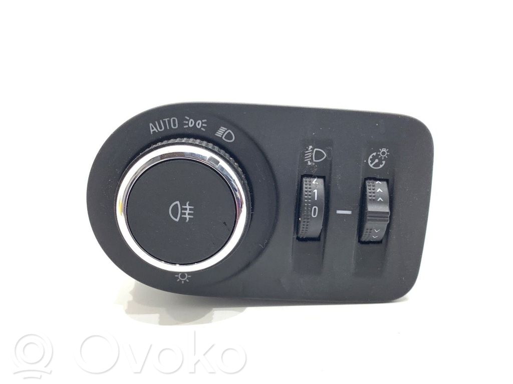 Opel Crossland X Autres commutateurs / boutons / leviers 
