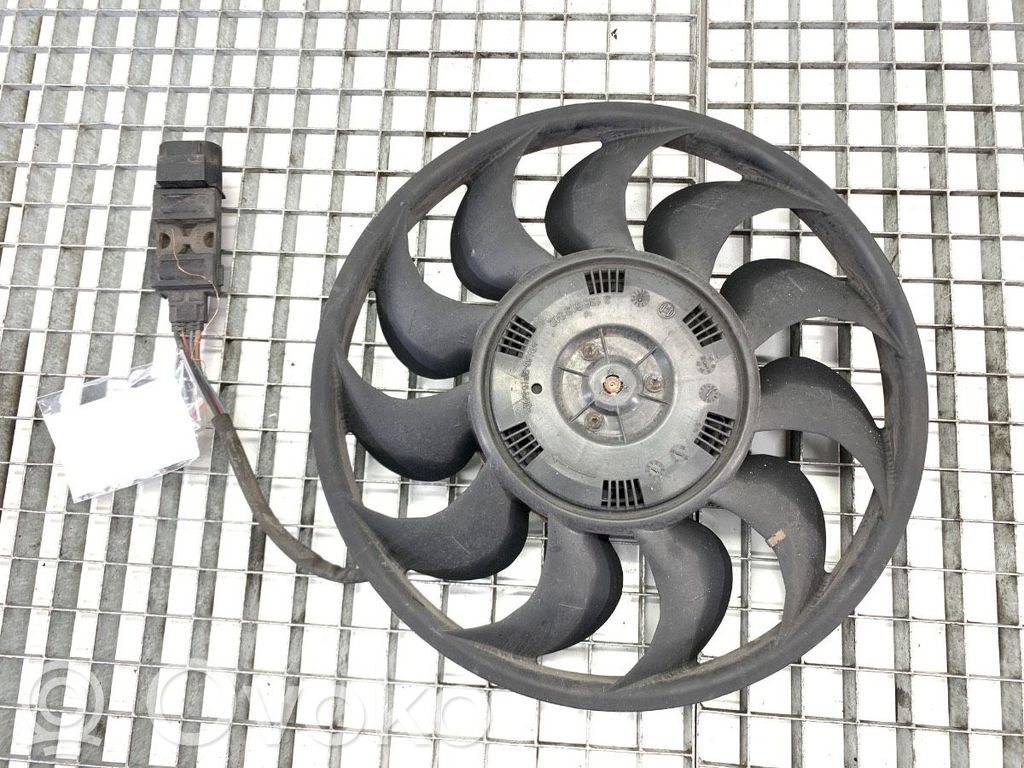 Audi A4 S4 B8 8K Ventiliatorių komplektas 