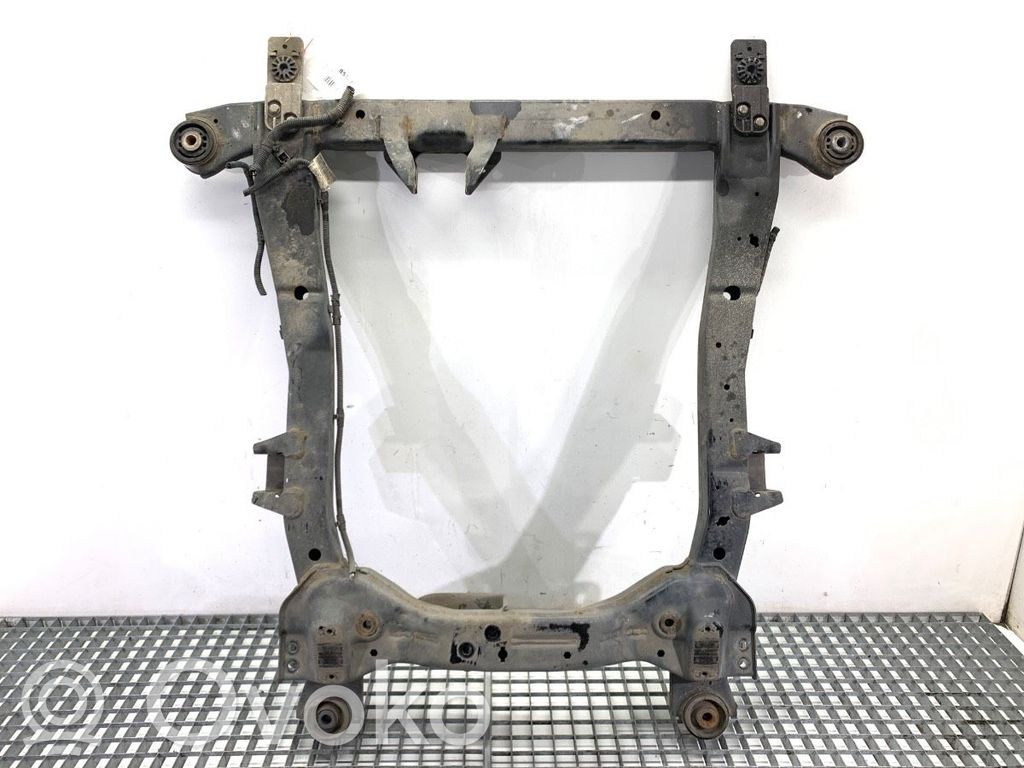 Opel Astra J Front subframe 