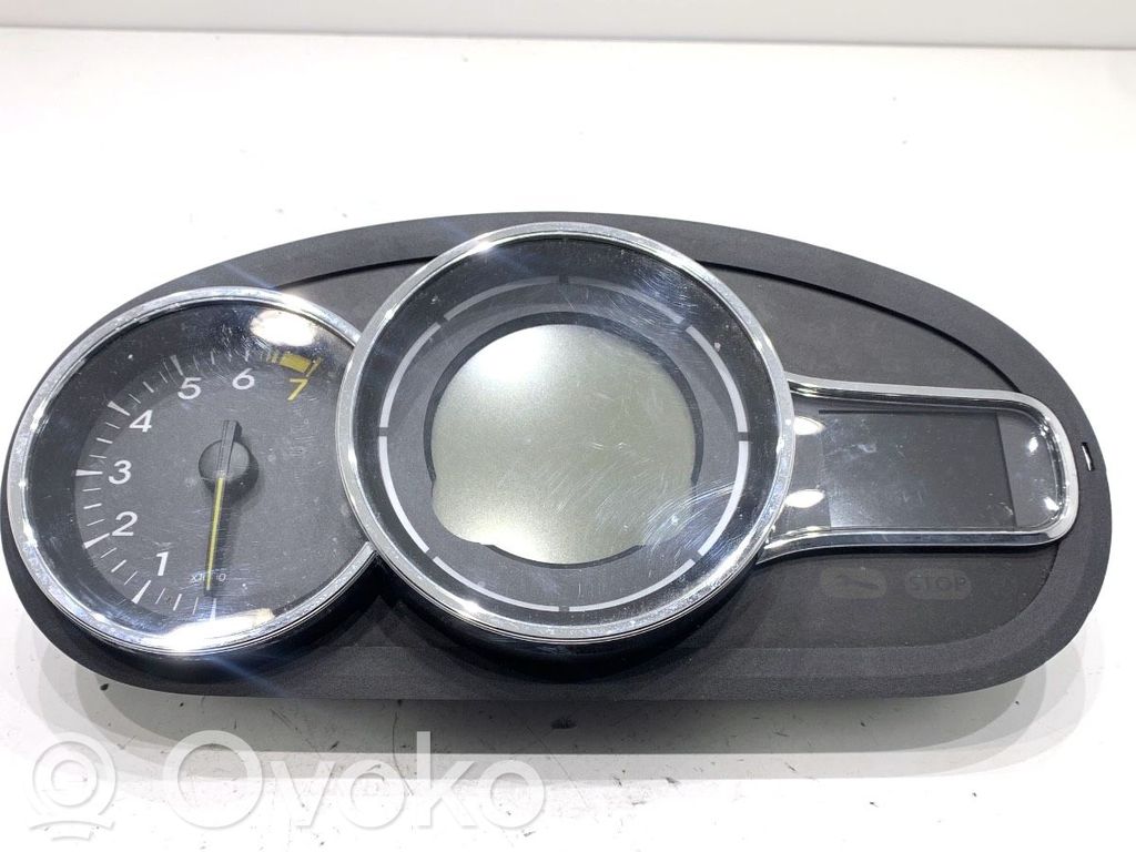 Renault Megane III Speedometer (instrument cluster) 