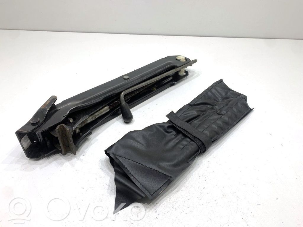 Audi A5 Otros repuestos del interior 
